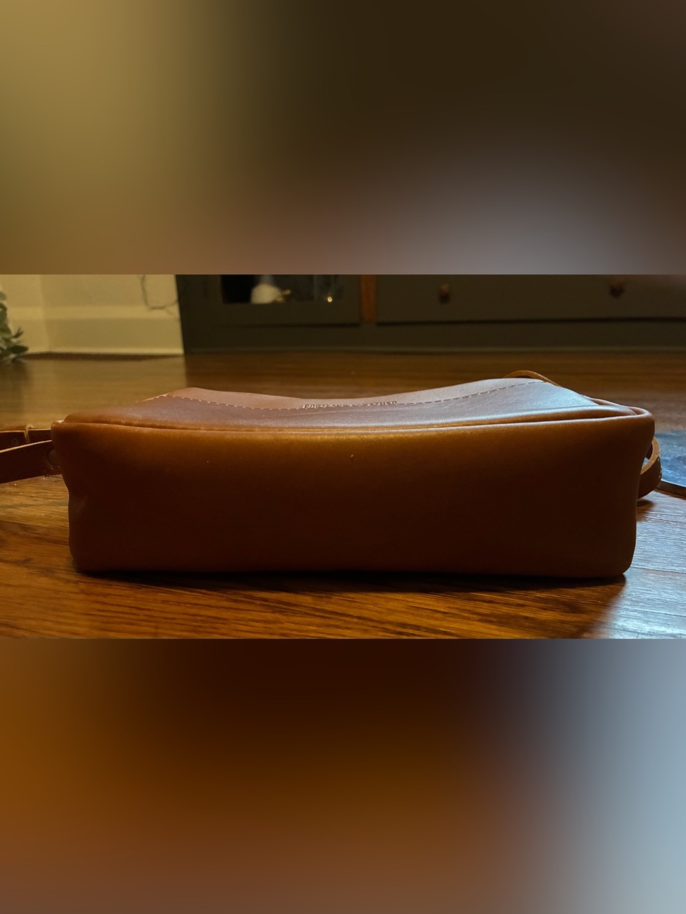 Portland Leather Goods “Large” Camera Bag Purse in “Honey” - Picture 7 of 8